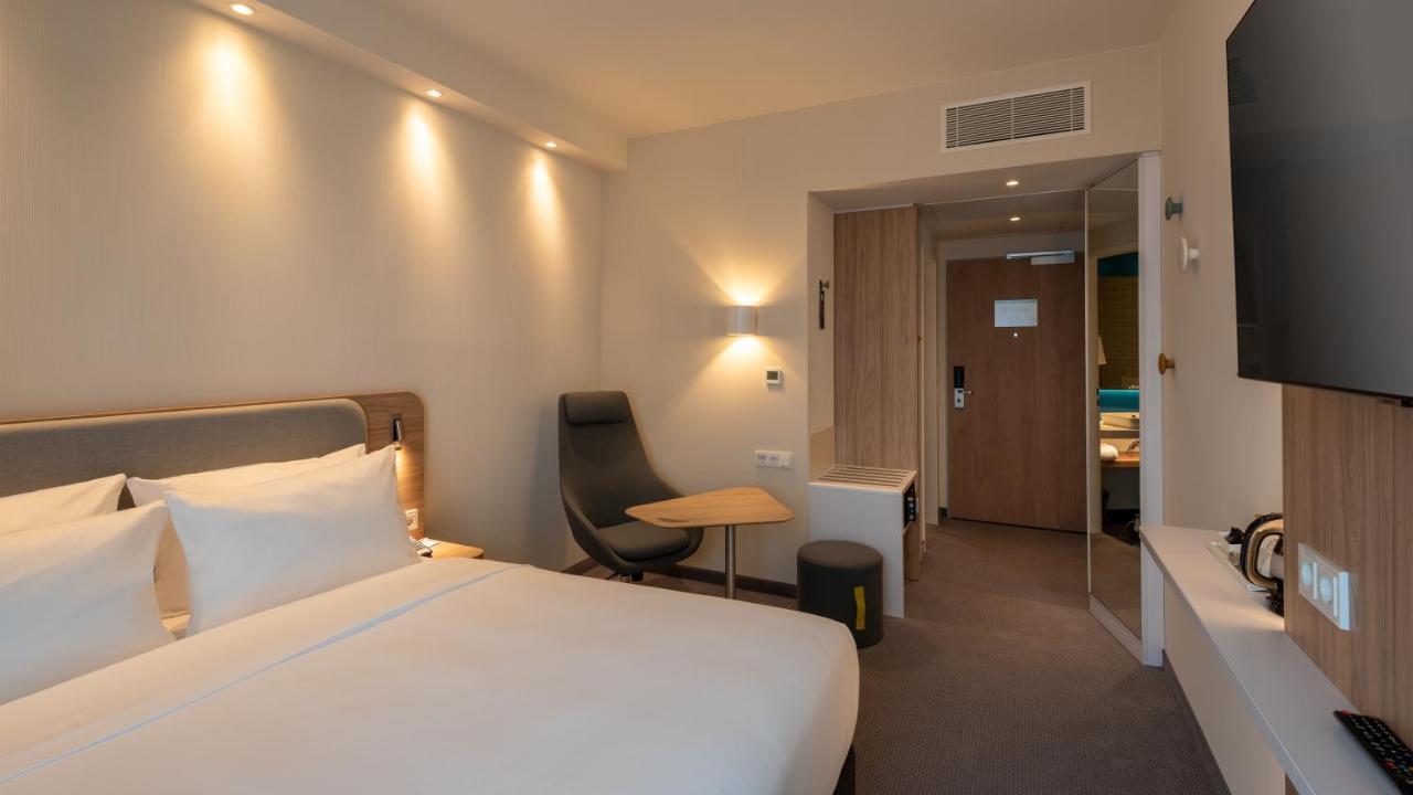 Holiday Inn Express - Munich North By Ihg Dış mekan fotoğraf