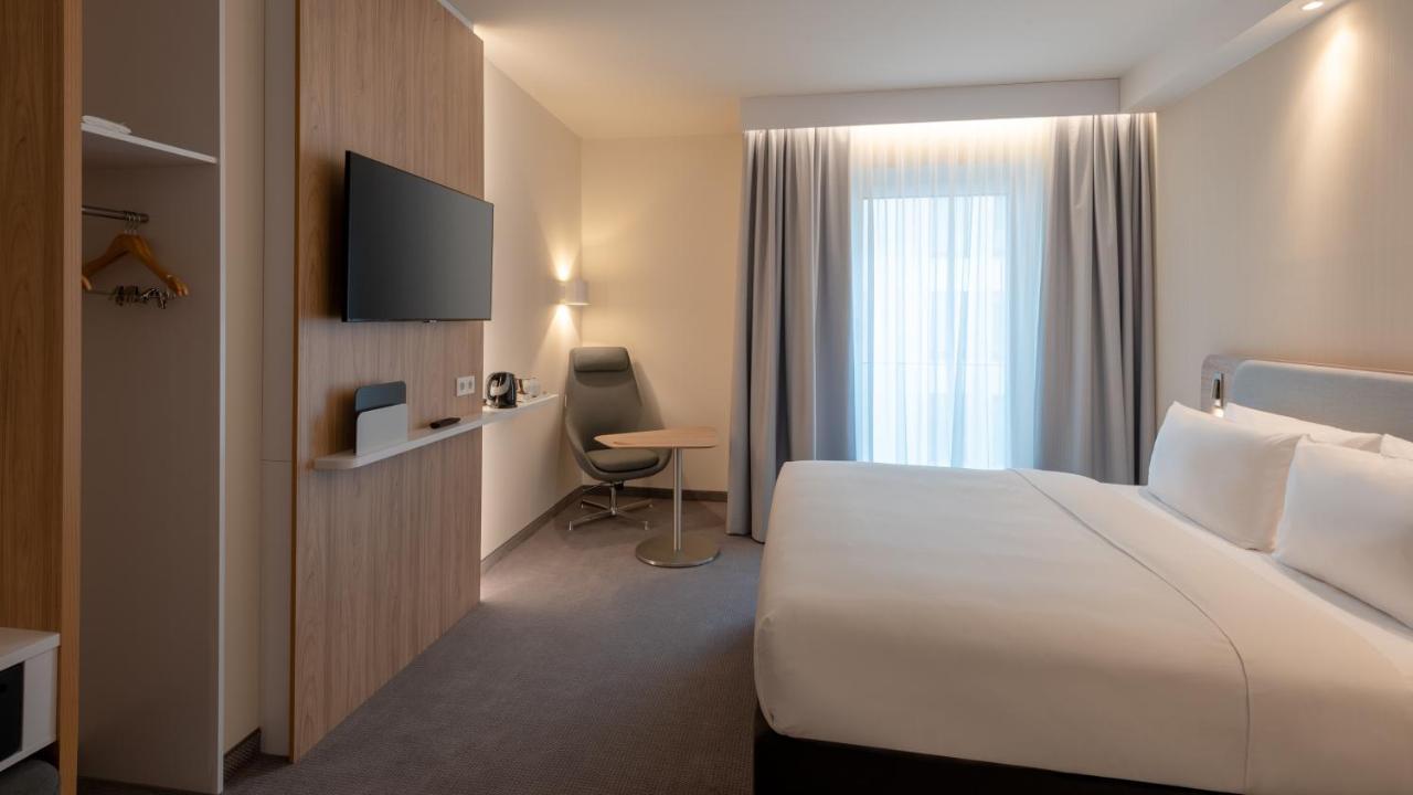 Holiday Inn Express - Munich North By Ihg Dış mekan fotoğraf