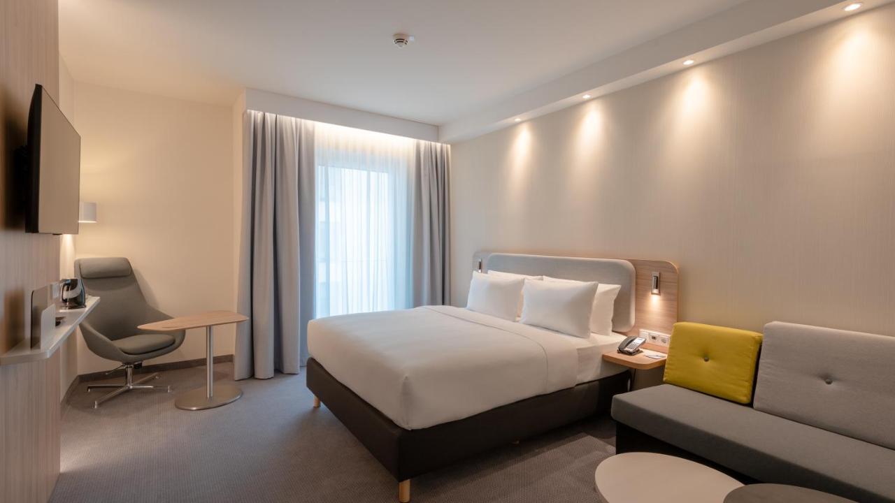 Holiday Inn Express - Munich North By Ihg Dış mekan fotoğraf