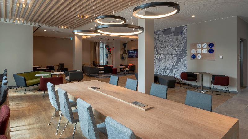 Holiday Inn Express - Munich North By Ihg Dış mekan fotoğraf
