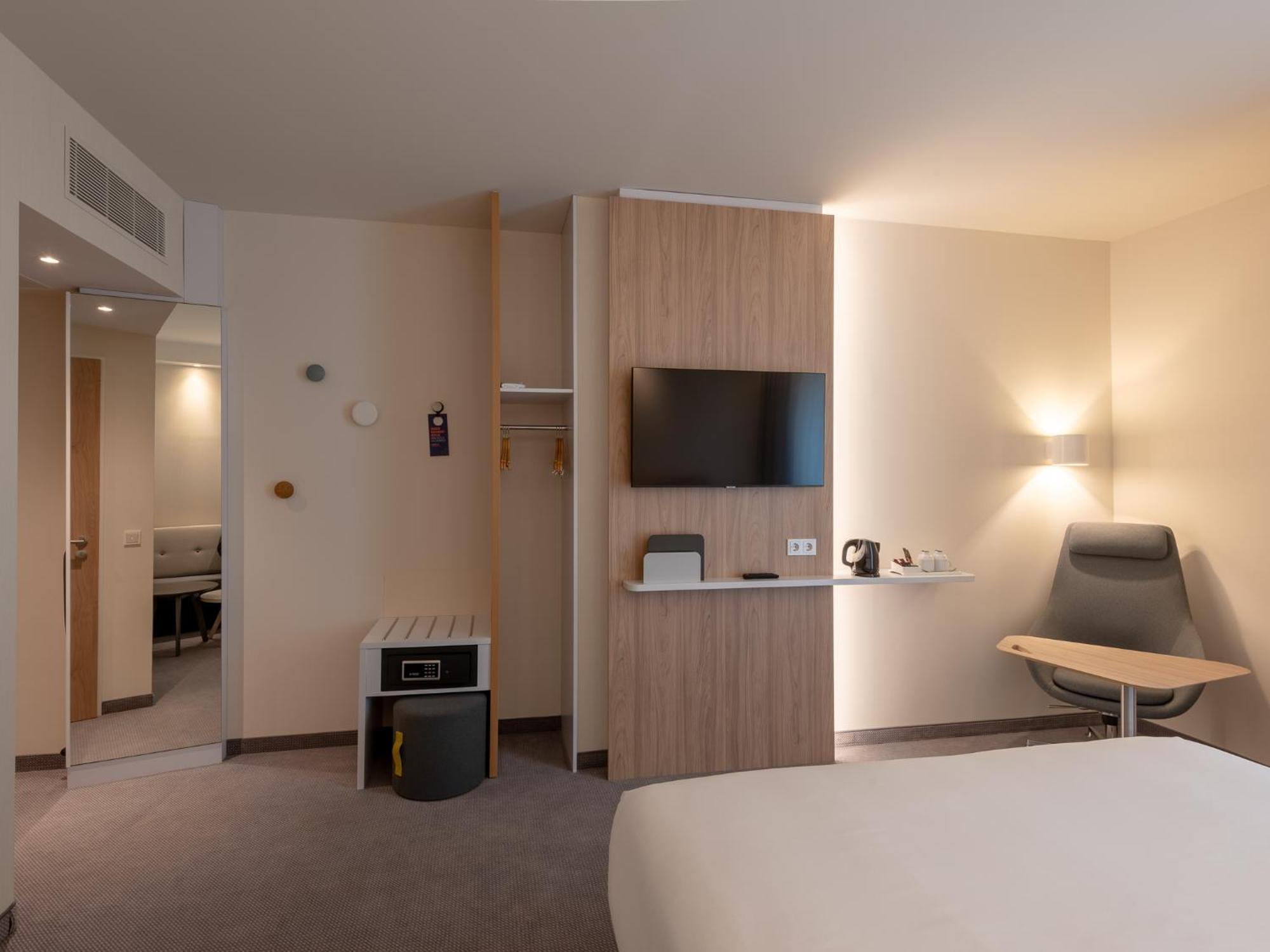 Holiday Inn Express - Munich North By Ihg Dış mekan fotoğraf